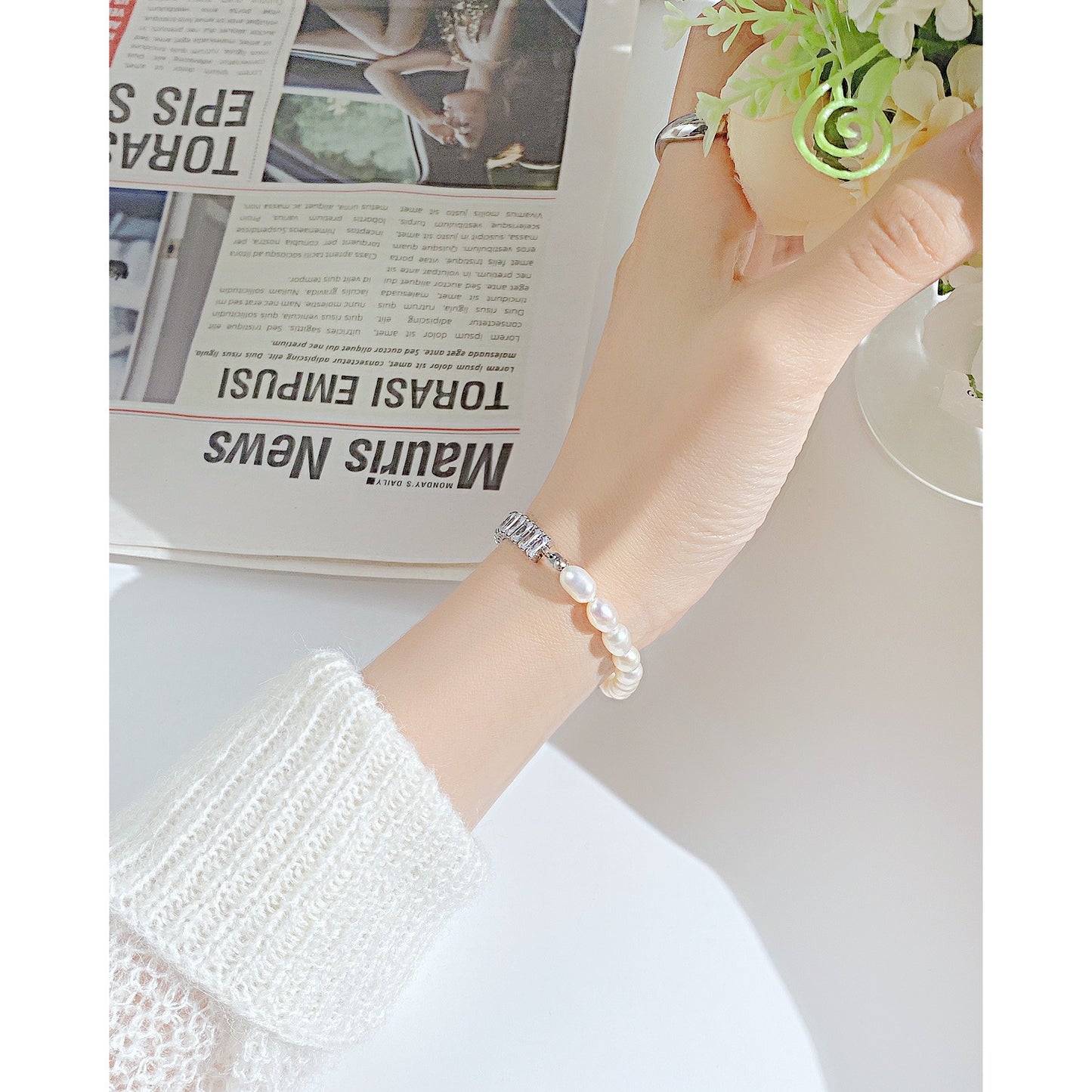 Pearl Bracelet Girls French Luxury Zirconia Titanium Steel Jewelry - LiveLaughlove